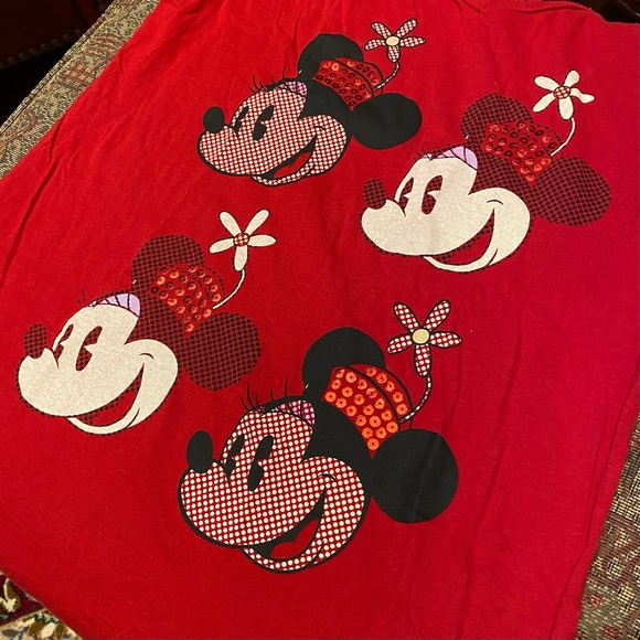 Minnie Mouse Red V-neck T-shirt size medium - Picture 8 of 8